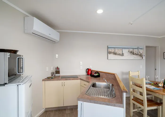 Waterfront Apartments Whitianga